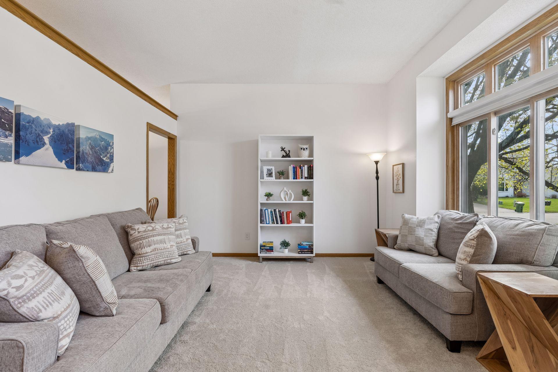 The living offers another space to entertain, or just curl up with your morning coffee and a good book!