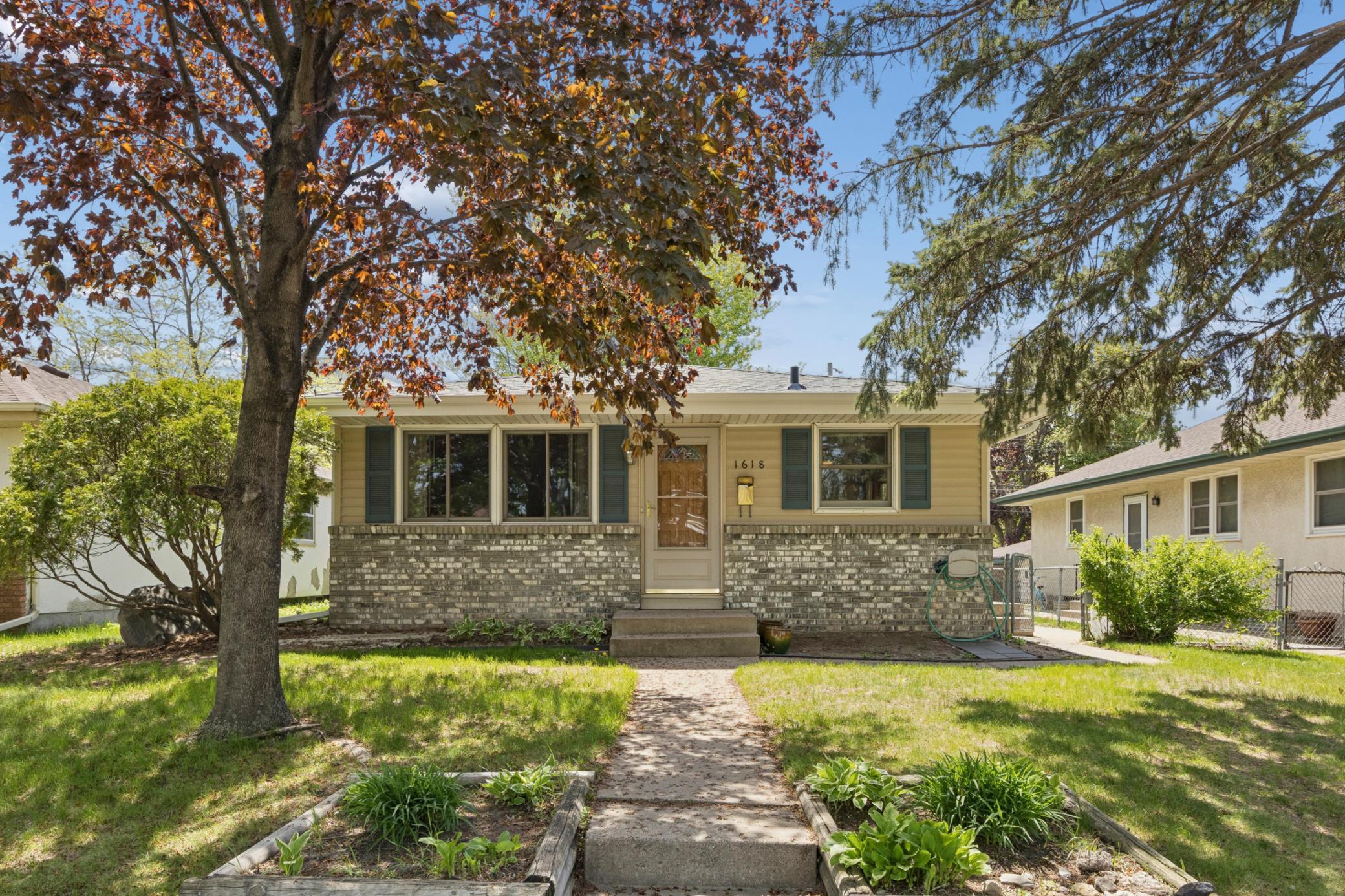 Welcome to 1618 McLean Ave, St. Paul, MN