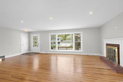 134 Inglewood Street, Long Lake, MN 55356