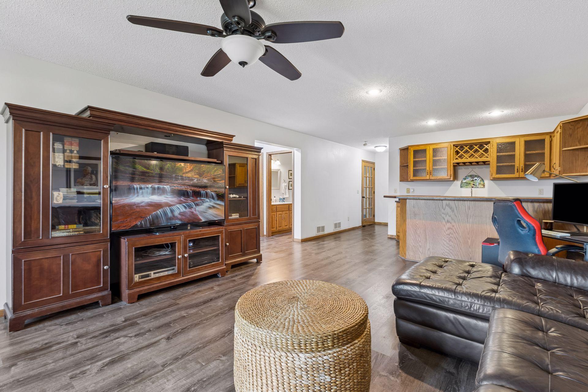 13875 85th Place North - Spacecrafting - 0034.jpg