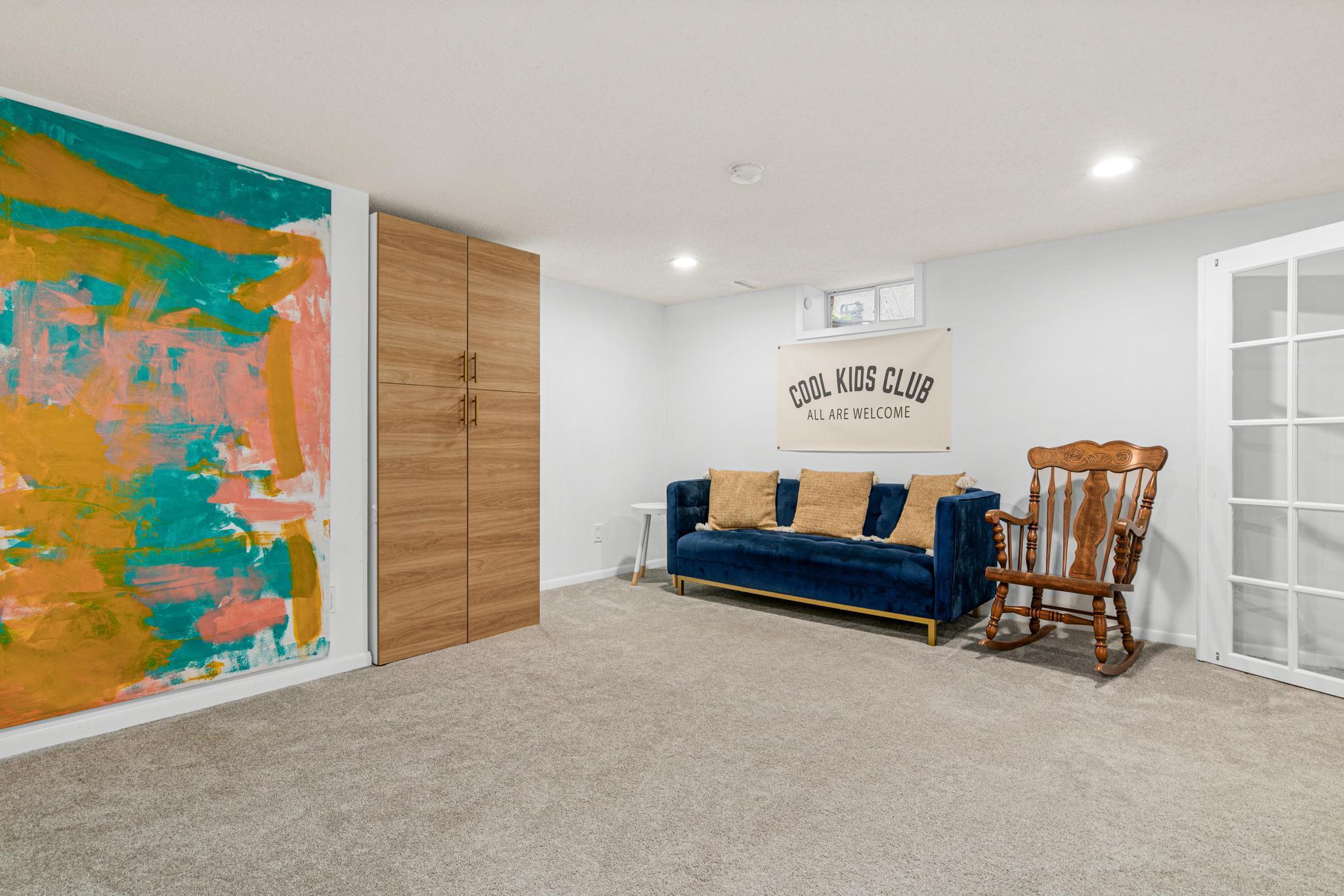 3844 Johnson St NE-28.jpg