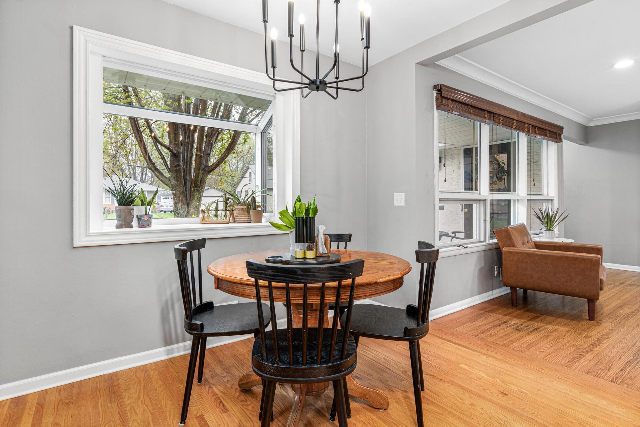 3844 Johnson St NE-13.jpg