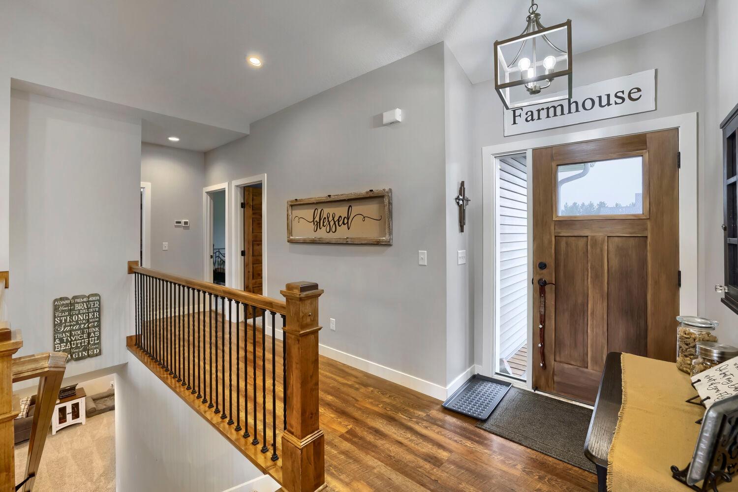 5689 172nd Lane NW - Web Quality - 011 - 05 Foyer.jpg