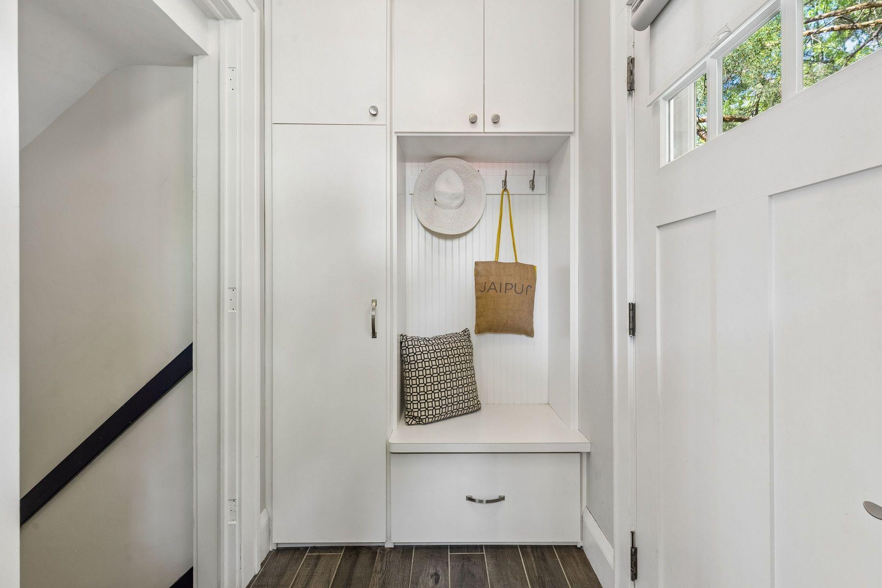 Rear mud room