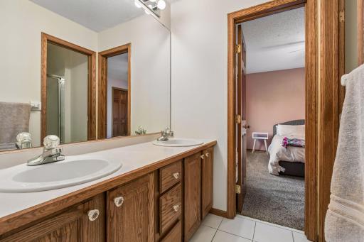 3655 Urbandale Lane N, Minneapolis, MN 55446