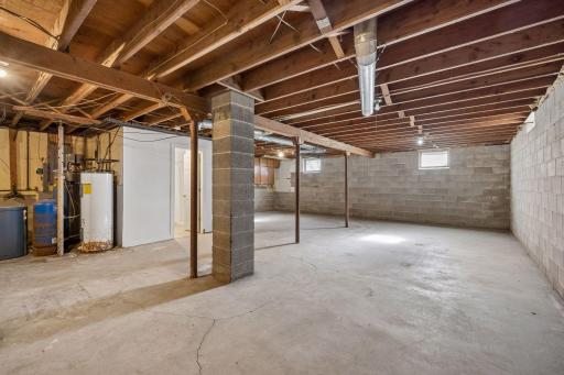 8550 40th Street SW, Howard Lake, MN 55349