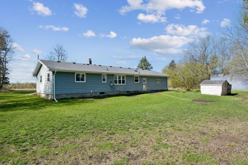 8550 40th Street SW, Howard Lake, MN 55349