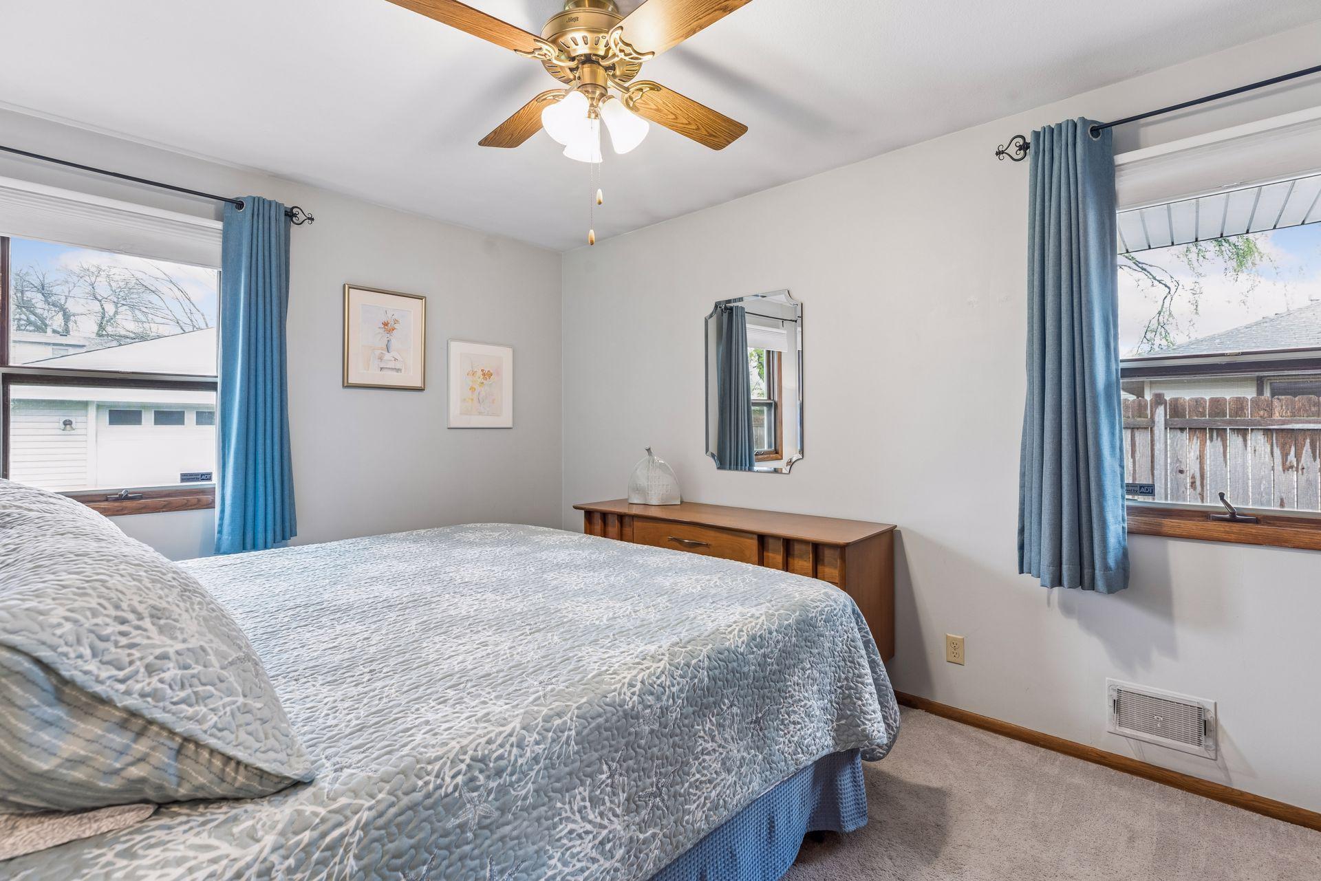 7505 Morgan Avenue South - Spacecrafting - 0019.jpg