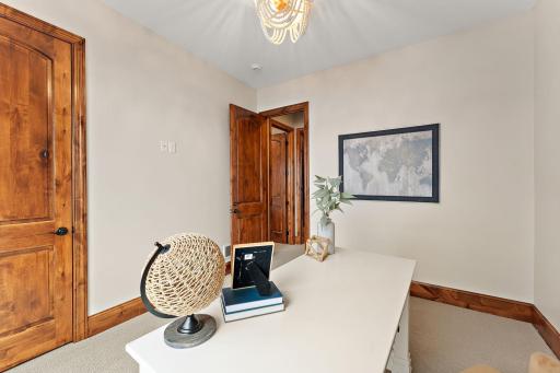 1065 Tonkawa Road, Orono, MN 55356