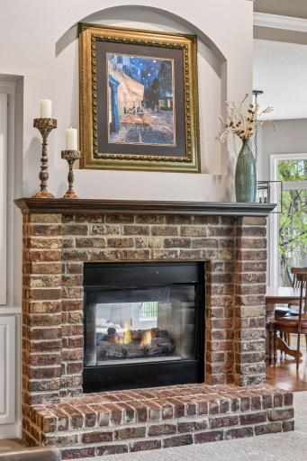 2865 Autumn Woods Drive, Chaska, MN 55318