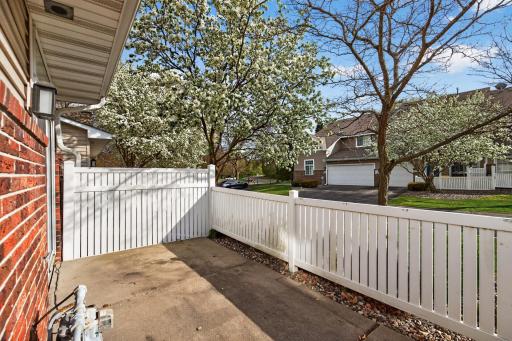14194 Plymouth Avenue, Burnsville, MN 55337