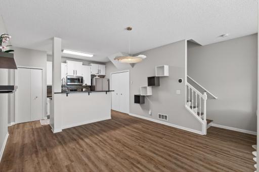 14194 Plymouth Avenue, Burnsville, MN 55337