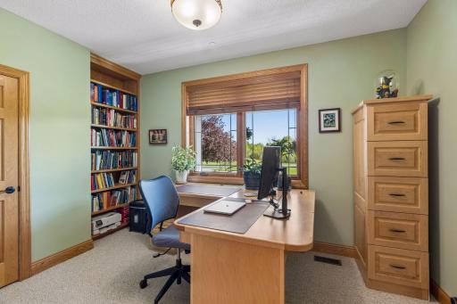 4854 Linden Trail N, Lake Elmo, MN 55042