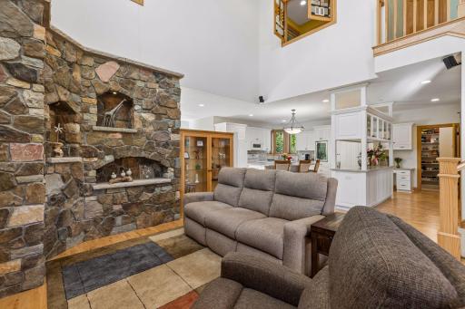 4854 Linden Trail N, Lake Elmo, MN 55042