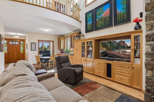 4854 Linden Trail N, Lake Elmo, MN 55042