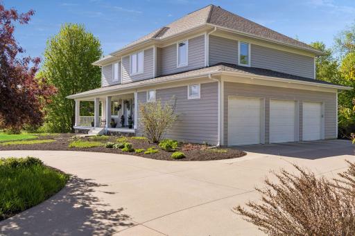 4854 Linden Trail N, Lake Elmo, MN 55042