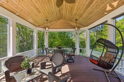 4854 Linden Trail N, Lake Elmo, MN 55042