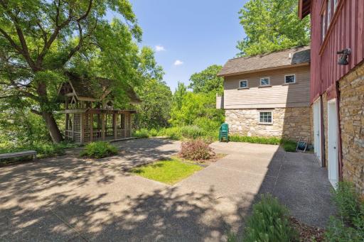 4854 Linden Trail N, Lake Elmo, MN 55042