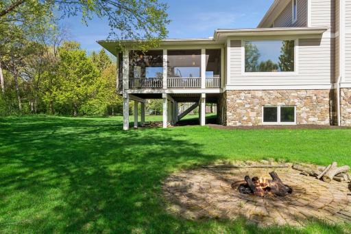4854 Linden Trail N, Lake Elmo, MN 55042