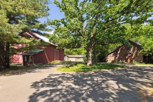 4854 Linden Trail N, Lake Elmo, MN 55042