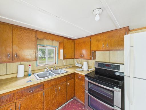 20927 Big Lake Road, Richmond, MN 56368