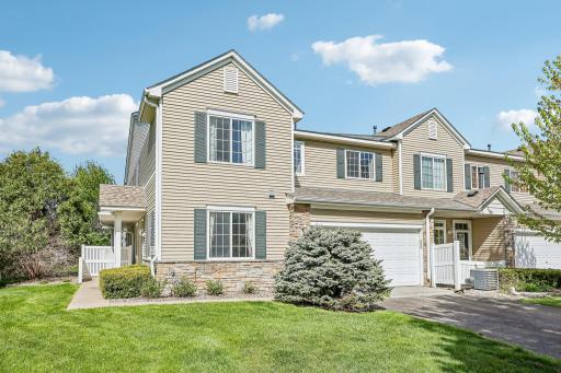 2-web-or-mls-River Woods Dr-S1005-002.jpg