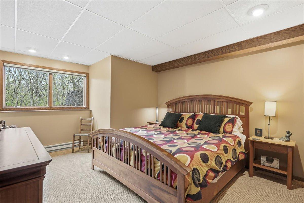 14-Bedroom 2.jpg