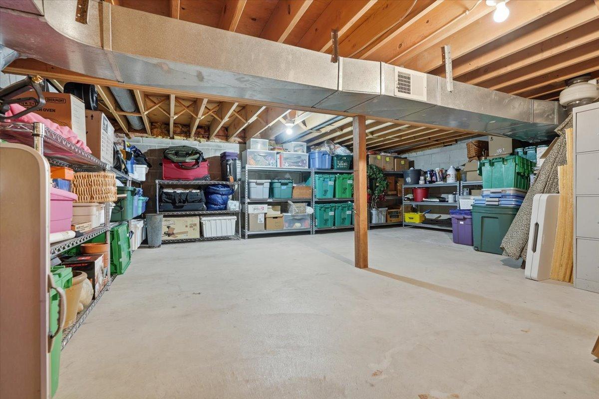 32-Basement.jpg