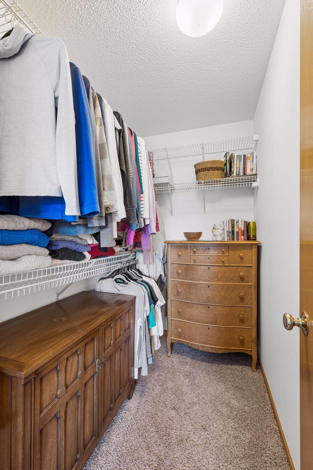 Walk in closet