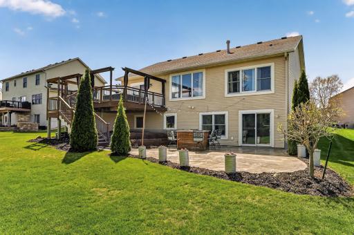 441 Wynnsong Dr NW, Byron, MN 55920
