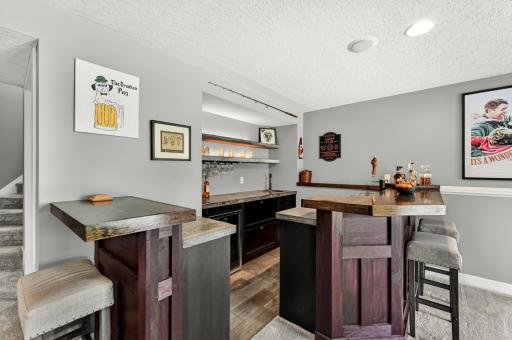 441 Wynnsong Dr NW, Byron, MN 55920