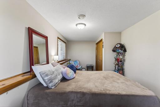 1601 Griffing Park Road, Buffalo, MN 55313