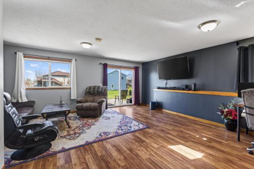 1601 Griffing Park Road, Buffalo, MN 55313