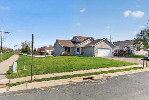 1601 Griffing Park Road, Buffalo, MN 55313