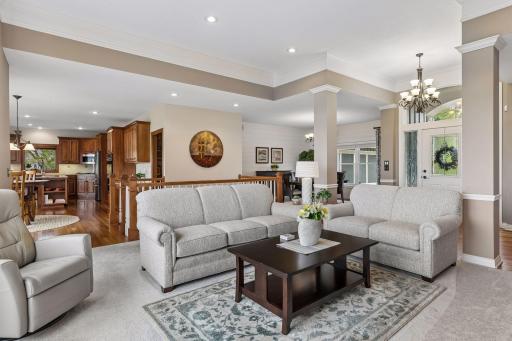 345 Lindsay Road, Hudson, WI 54016