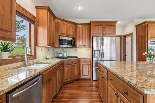 345 Lindsay Road, Hudson, WI 54016