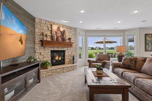 345 Lindsay Road, Hudson, WI 54016