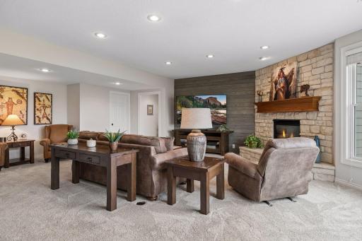 345 Lindsay Road, Hudson, WI 54016