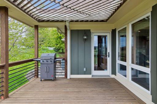 345 Lindsay Road, Hudson, WI 54016