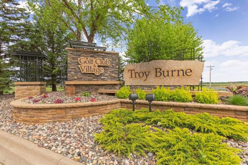 345 Lindsay Road, Hudson, WI 54016