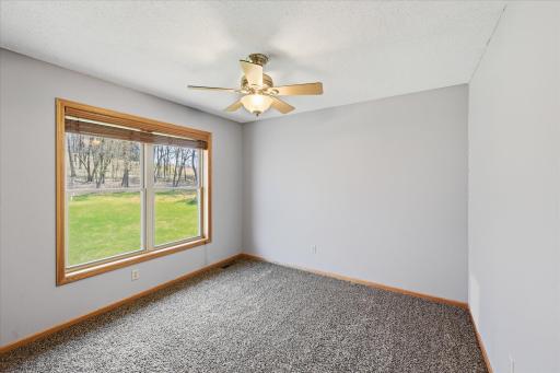 40-5126 Nelmark Ave NE [2990185]- 040.jpg