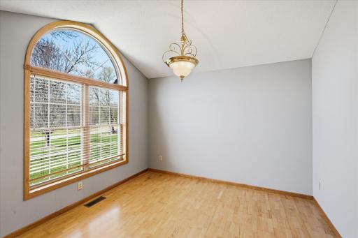 20-5126 Nelmark Ave NE [2990185]- 020.jpg