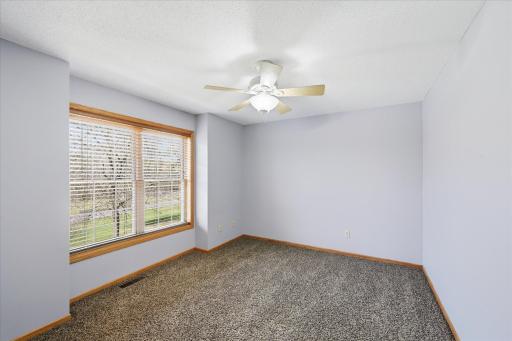 42-5126 Nelmark Ave NE [2990185]- 042.jpg