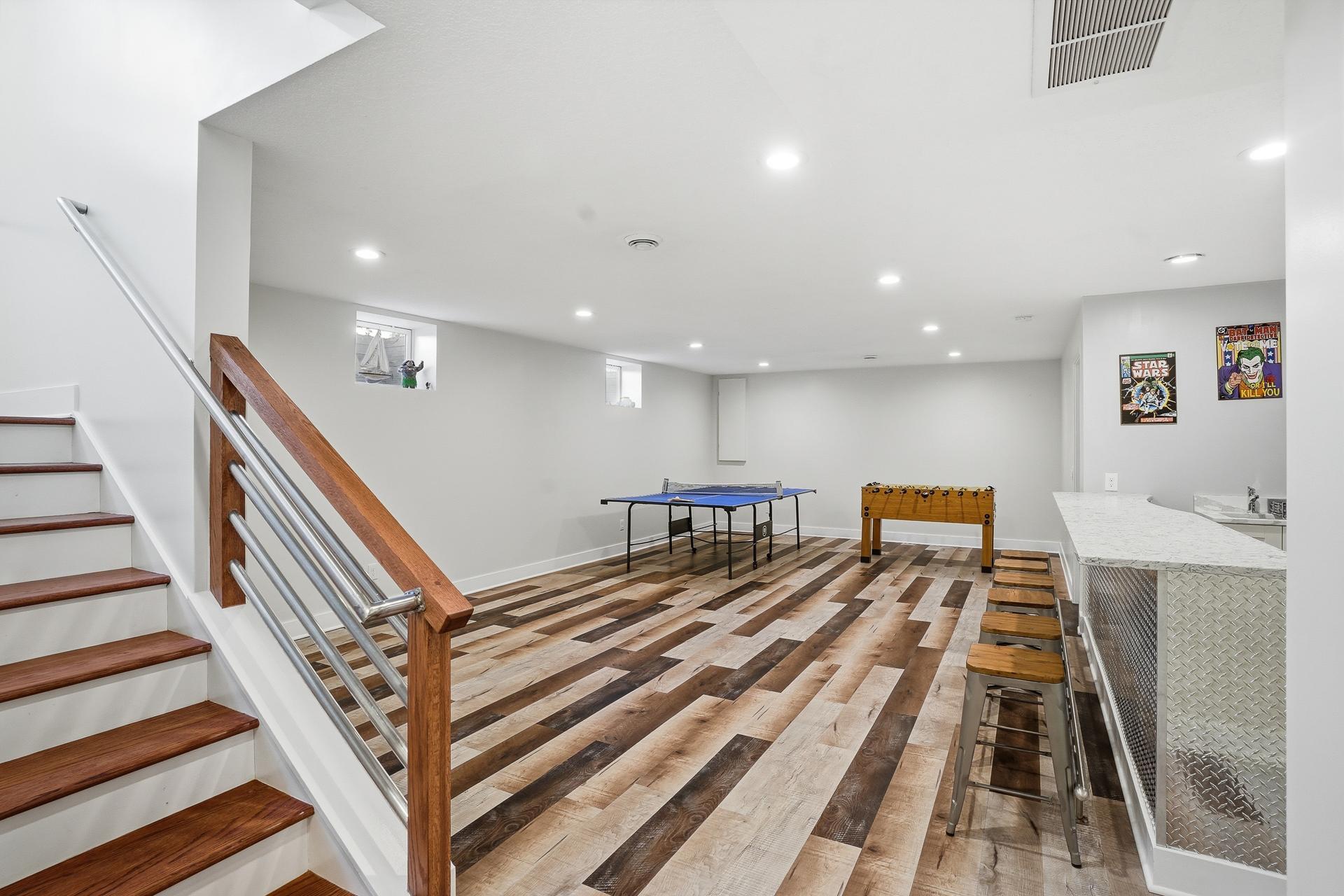 2921 40th Ave S MLS-65.jpg