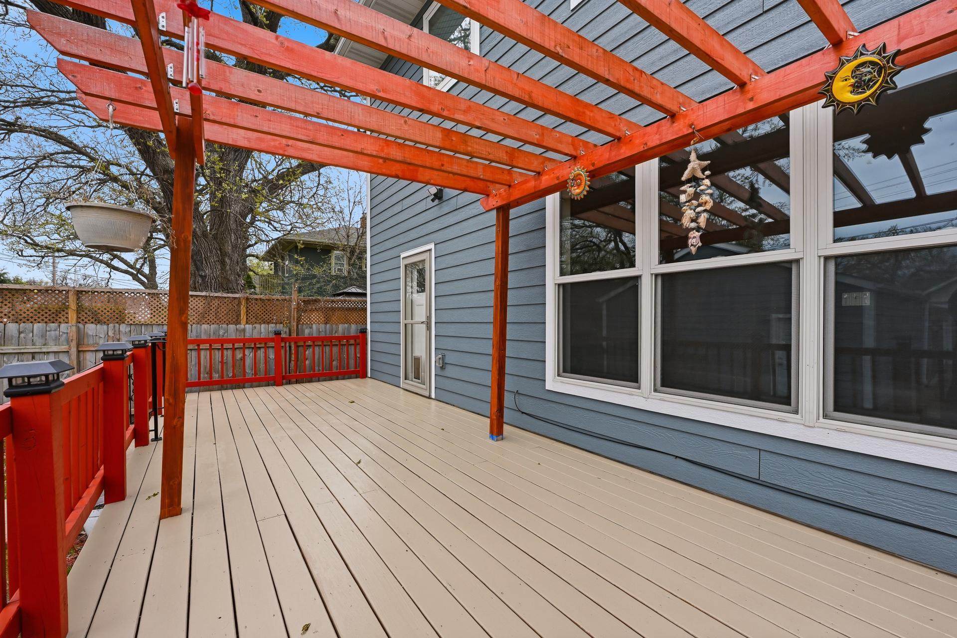 2921 40th Ave S Exteriors MLS-4c.jpg