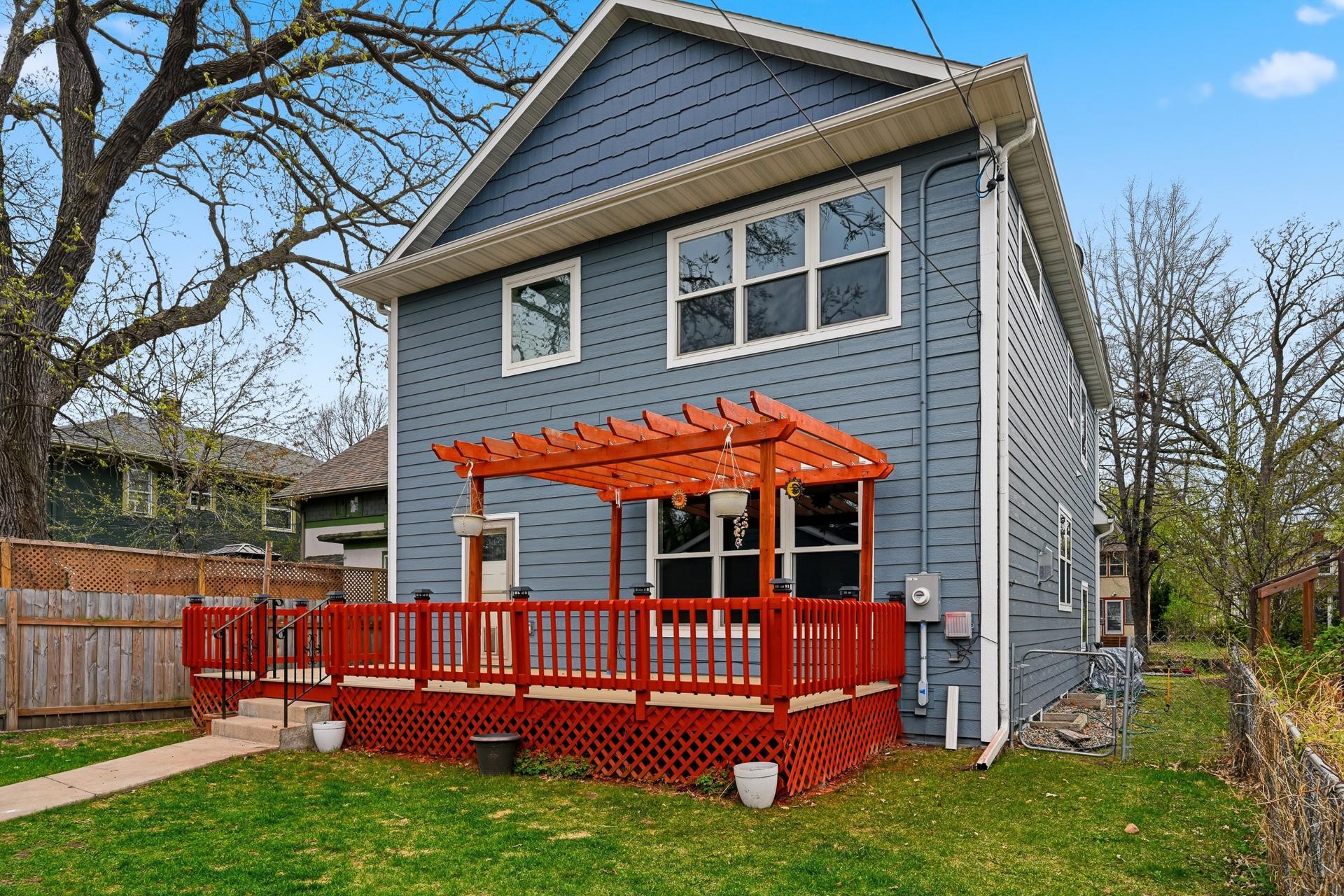 2921 40th Ave S Exteriors MLS-4b.jpg