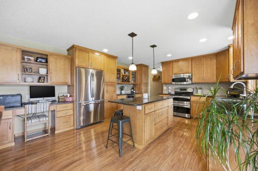 4054 S Rivershore Drive, Moorhead, MN 56560