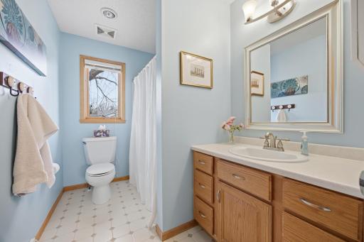 4054 S Rivershore Drive, Moorhead, MN 56560