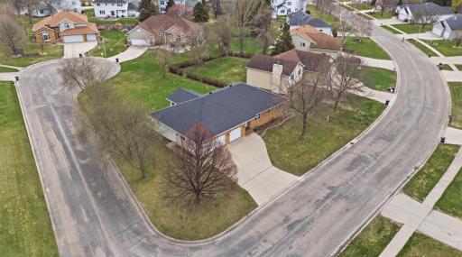 4054 S Rivershore Drive, Moorhead, MN 56560
