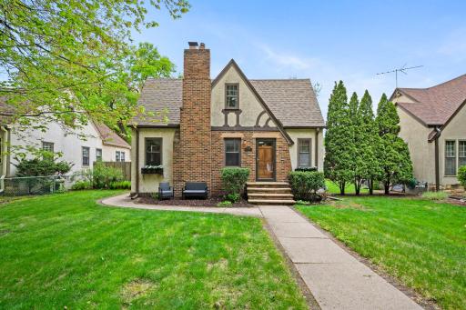 5708 10th Avenue S, Minneapolis, MN 55417